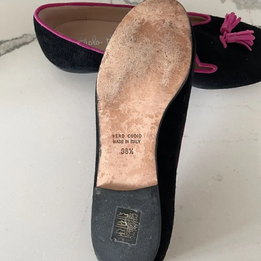 Paola Bentini suede flat with pink tassel. Made in Italy with nice leather soles